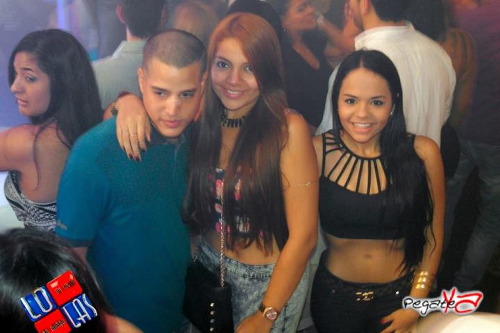 Foto 130 de Lolas - Alexis & Fido en Lolas Club Menga Cali, Cali