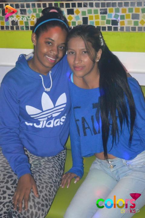 Foto 6 de COLORS - 3ER Fds Octubre 2015 en Colors Drinks