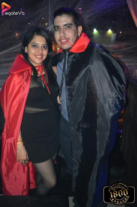 Foto 4 de 1800 Halloween 2015 - en Penthouse 1800, Cali
