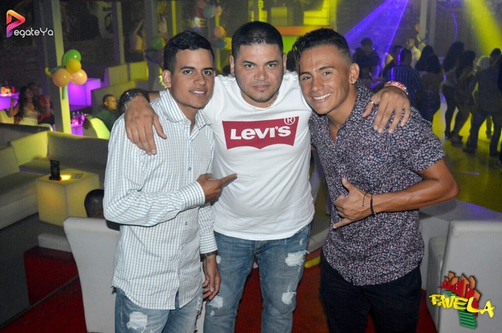 Foto 25 de Favela - 4to Fds Sept. 2017 en Favela Club Menga, Cali