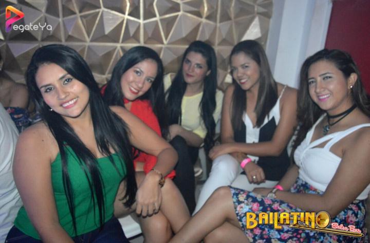 Foto 17 de Bailatino - 4to Fds Mayo 2017 en Bailatino - Bar, Cali