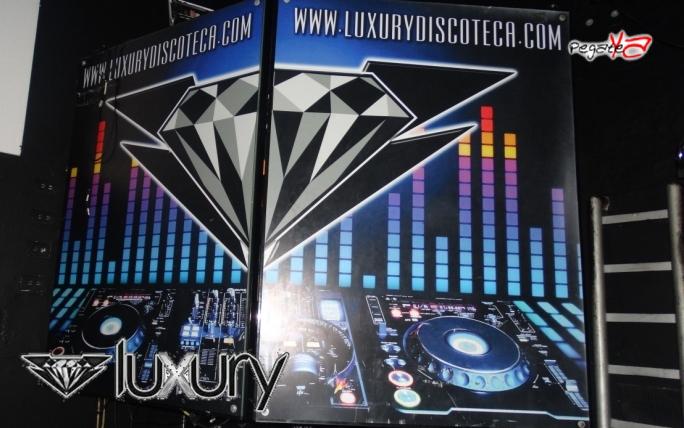 Foto 53 de Luxury - Nov 15 y 22 del 2014 en Discoteca Luxury Medellin, Medellín