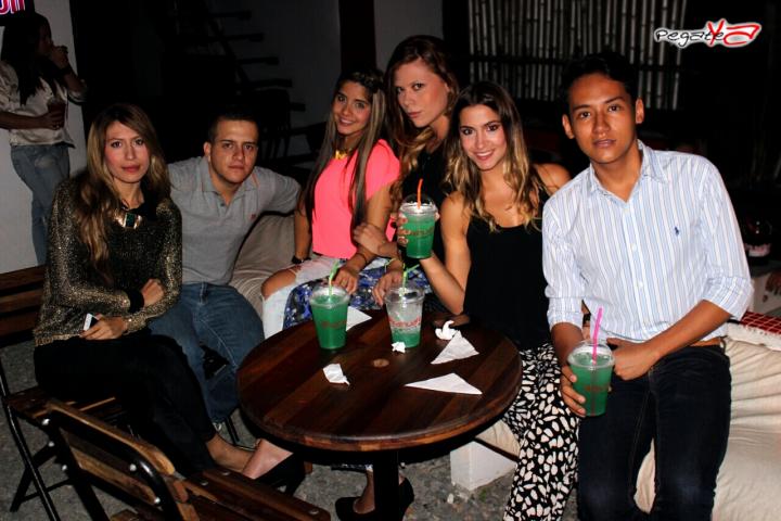 Foto 4 de K-kahuate - Amor y Amistad en K-kahuate Shot Cali, Cali
