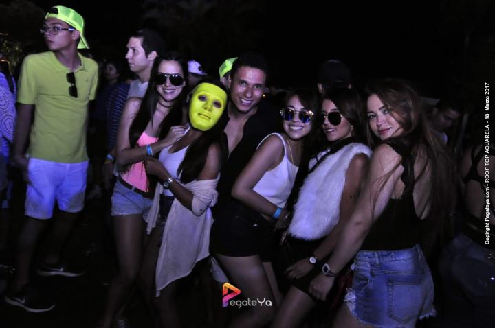 Foto 123 de RooF Top Sábado 18 de marzo de 2017 en Fiestas Colombia, Medellín