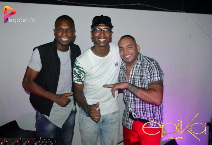 Foto 37 de EPIKA - 3ER / 4to FDS MAYO 2016 en Epika Night Club, Cali
