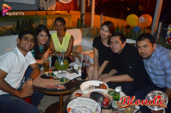 Foto 24 de Blondie - 4To Fds Mayo 2016 en Blondie Bar Cali, Cali