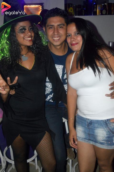 Foto 21 de Ahma Bar - Halloween 2015 en Ahma Cali, Cali