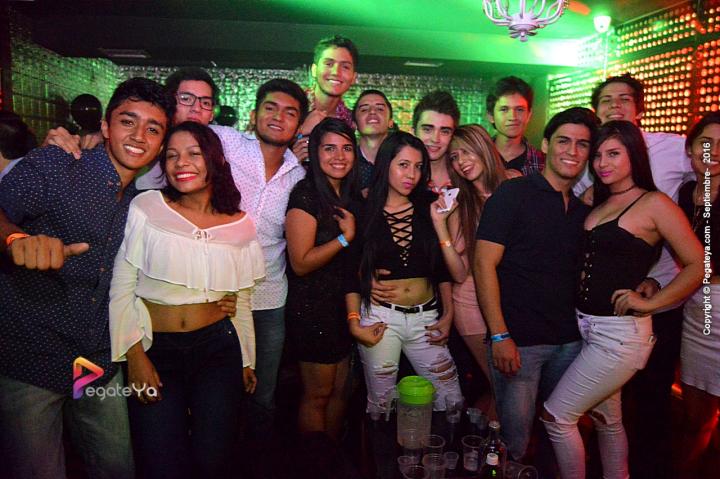 Foto 23 de PISO V sábado 3 de sep en Bar Piso V Bucaramanga, Bucaramanga