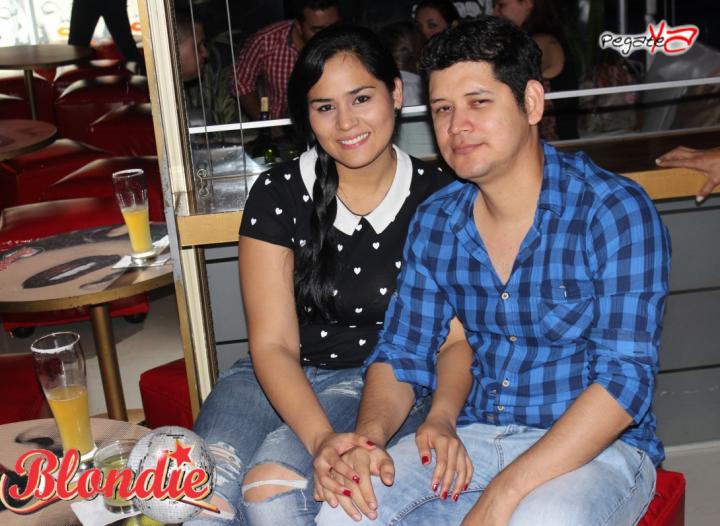 Foto 7 de Blondie - Viernes 14 de Nov 2014 en Blondie Bar Cali, Cali