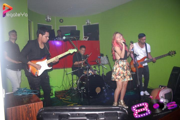 Foto 76 de living 80 - 3er / 4to Mayo 2016 en Living Ochentas Cali, Cali