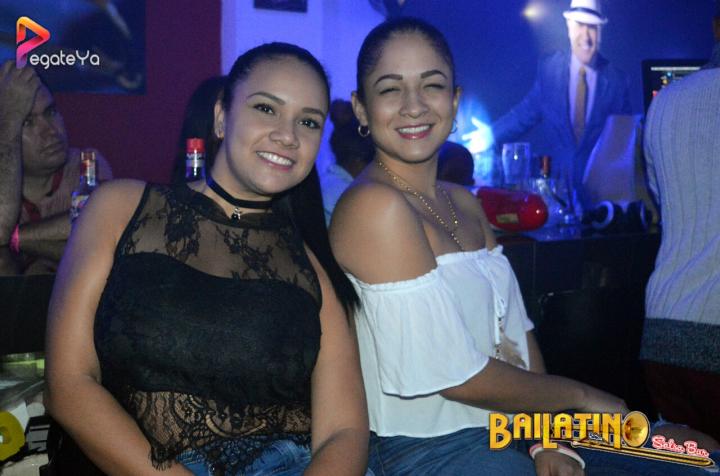 Foto 28 de Bailatino - 2do Fds Mayo 2017 en Bailatino - Bar, Cali