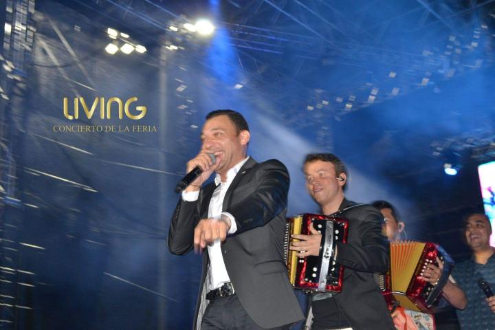 Foto 51 de Living Conciertos Feria De Cali 2016 en Living Night Club, Cali