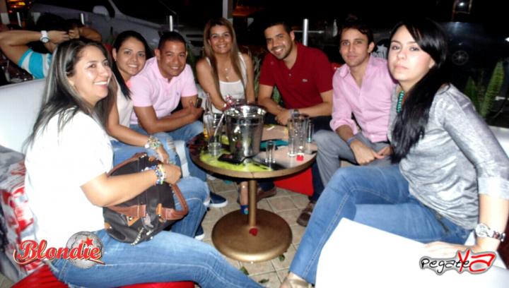 Foto 51 de Blondie - Amor y Amistad en Blondie Bar Cali, Cali