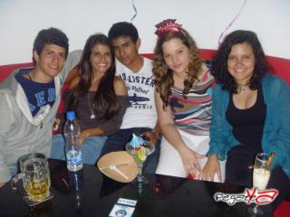 Foto 8 de Marzo 24 del 2012 en Zalez Bar Karaoke Cali, Cali