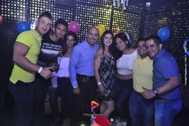 Foto 52 de PISO V - Sabado 8 de abril de 2017 en Bar Piso V Bucaramanga, Bucaramanga
