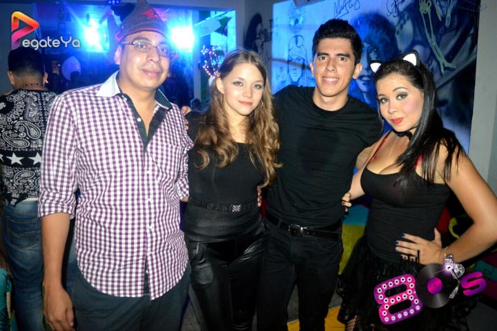 Foto 18 de Beautiful 80`s - Halloween 2015 en Beautiful 80`s Cali, Cali