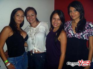 Foto 57 de Octubre 06 del 2012 en Babel / Barra Libre Cali, Cali