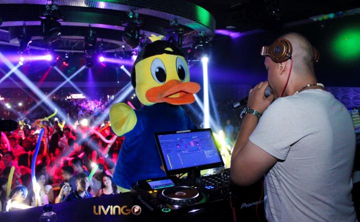 Foto 6 de Living - 3er Fds Abril 2017 en Living Night Club, Cali