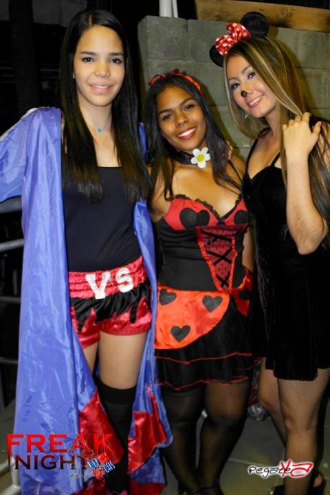 Foto 126 de Lolas - Halloween 2014 en Lolas Club Menga Cali, Cali