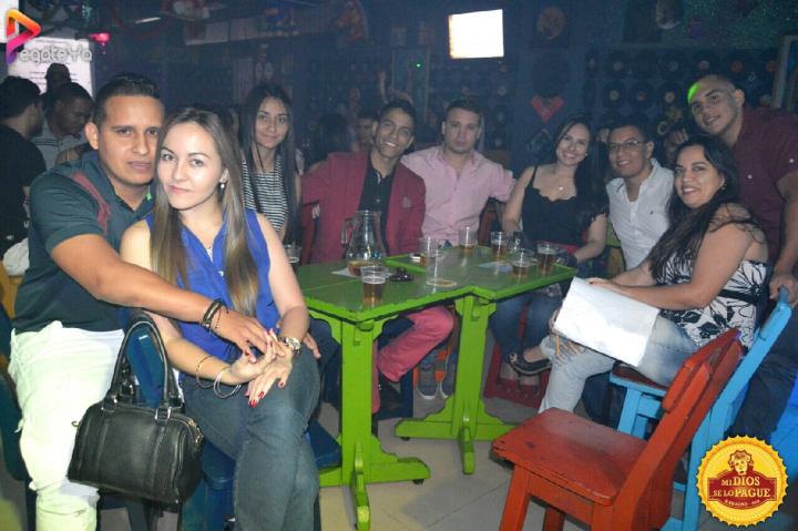 Foto 37 de Mi Dios se lo Pague - 5to Fds Abril 17 en Fonda Mi Dios Se Lo Pague, Cali