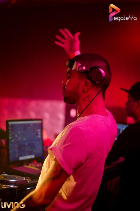 Foto 28 de Living Night Club - 1er fds Junio 2016 en Living Night Club, Cali