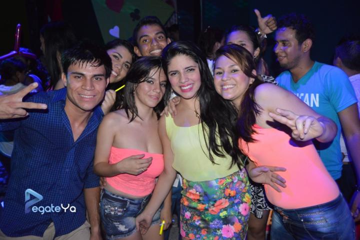 Foto 18 de El manicomio sabado 7 de marzo de 2015 en Discoteca El Manicomio Bucaramanga, Bucaramanga