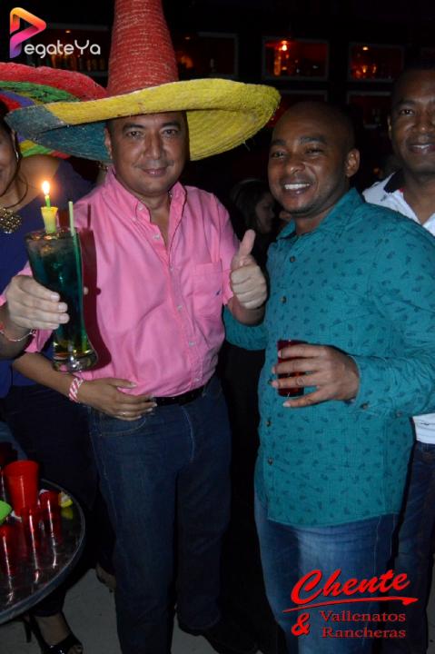 Foto 29 de Chente - Amor & Amistad 2016 en CHENTE Vallenatos y Rancheras, Cali