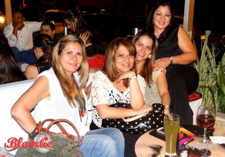 Foto 9 de Blondie - 4to FDS Marzo 2015 en Blondie Bar Cali, Cali
