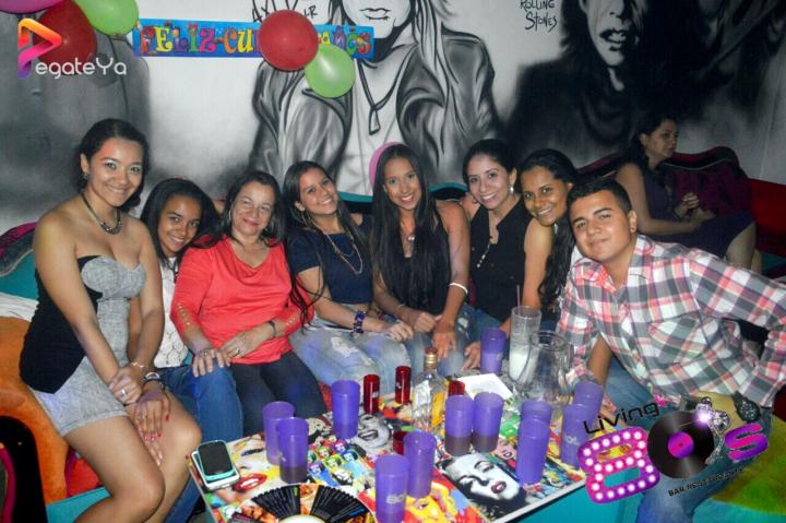 Foto 4 de living 80 - 1er Junio 2016 en Living Ochentas Cali, Cali