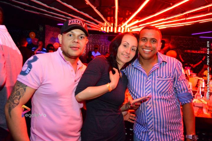 Foto 174 de Piso V - Sabado 9 abril de 2016 en Bar Piso V Bucaramanga, Bucaramanga