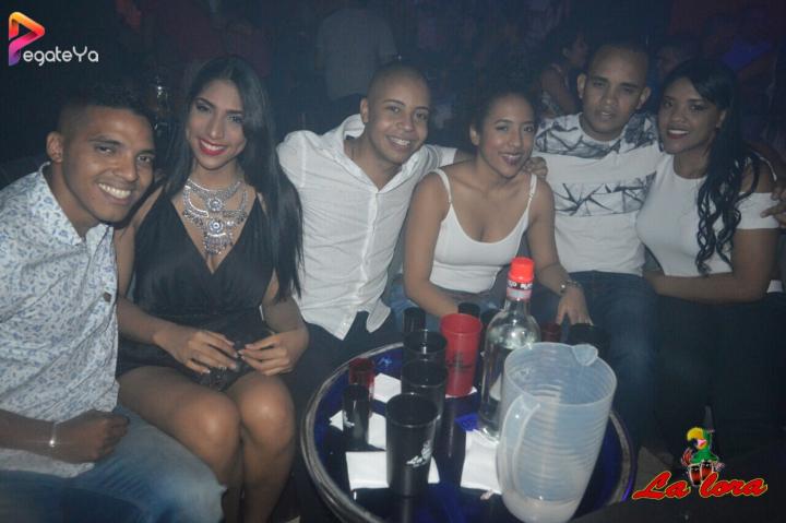 Foto 16 de La Lora - 1er Fds Febrero 2017 en La Lora Bar, Cali