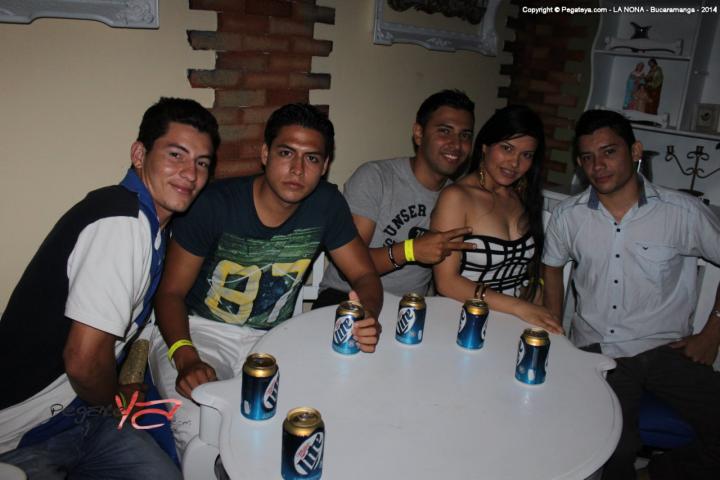 Foto 23 de Discoteca LA NONA - 26 de Junio de 2014 en Discoteca La Nona, Bucaramanga