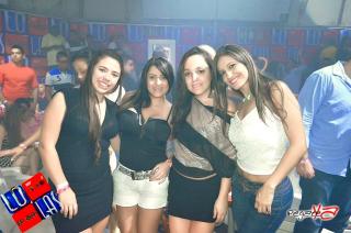 Foto 40 de Tony Dize - Lolas Club en Lolas Club Menga Cali, Cali
