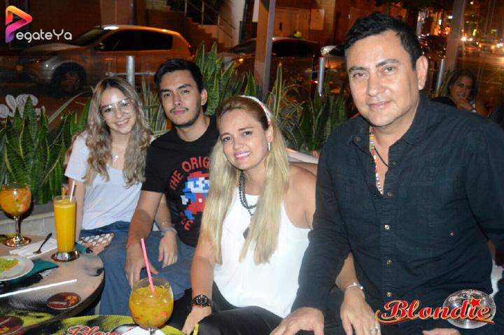 Foto 16 de Blondie - 4to Fds Febrero 2017 en Blondie Bar Cali, Cali