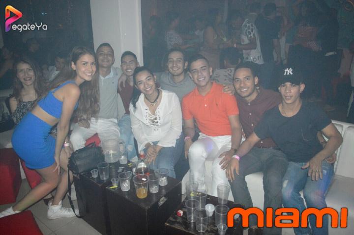 Foto 22 de Miami Bar - 1er Fds Marzo 2017 en Miami Bar Cali, Cali