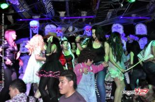 Foto 65 de Mangos Halloween 2011 en Discoteca Mangos Medellin, Medellín