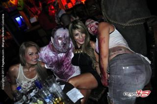 Foto 213 de Mangos Halloween 2011 en Discoteca Mangos Medellin, Medellín