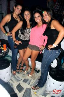 Foto 50 de Agosto 03 del 2013 en Living Night Club, Cali