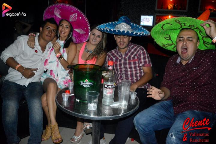 Foto 29 de Chente - 1er Fds Abril 2017 en CHENTE Vallenatos y Rancheras, Cali