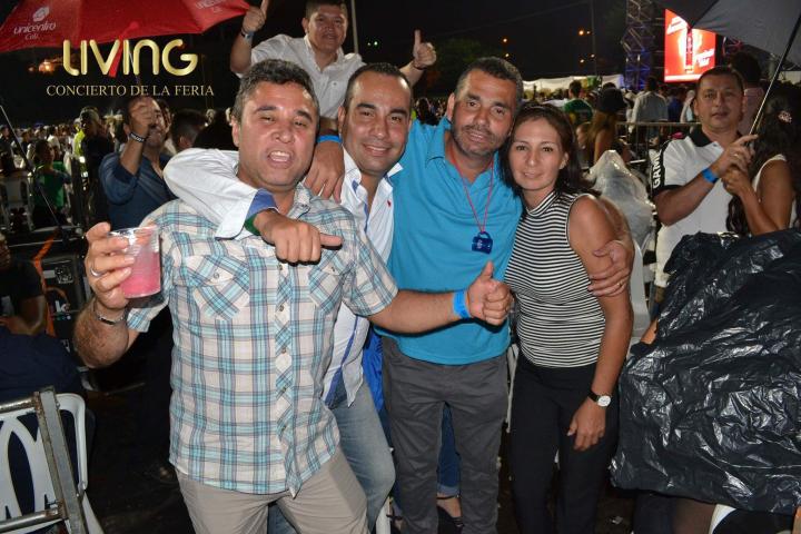 Foto 52 de Living Conciertos Feria De Cali 2016 en Living Night Club, Cali