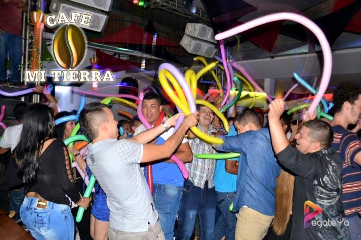 Foto 40 de Cafe Mi Tierra - 2do FDS Feb. 2016 en Cafe Mi Tierra, Cali