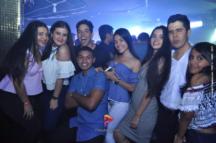 Foto 53 de PISO V - Sabado 8 de abril de 2017 en Bar Piso V Bucaramanga, Bucaramanga