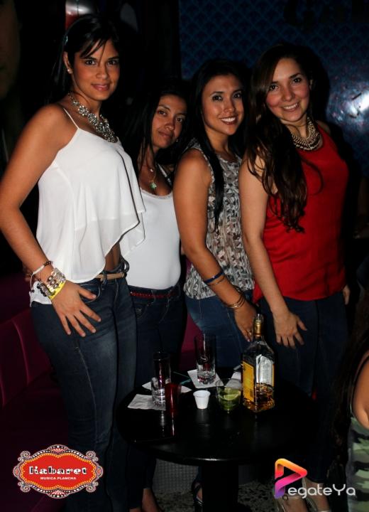 Foto 2 de Kabaret Bar - Enero 17 y 24 del 2015 en Kabaret - Granada, Cali