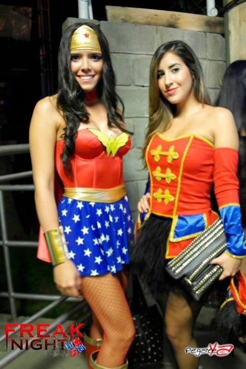 Foto 127 de Lolas - Halloween 2014 en Lolas Club Menga Cali, Cali