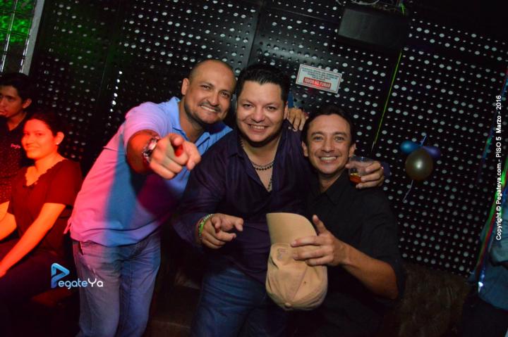 Foto 76 de PISO V - 12 marzo 2016 en Bar Piso V Bucaramanga, Bucaramanga
