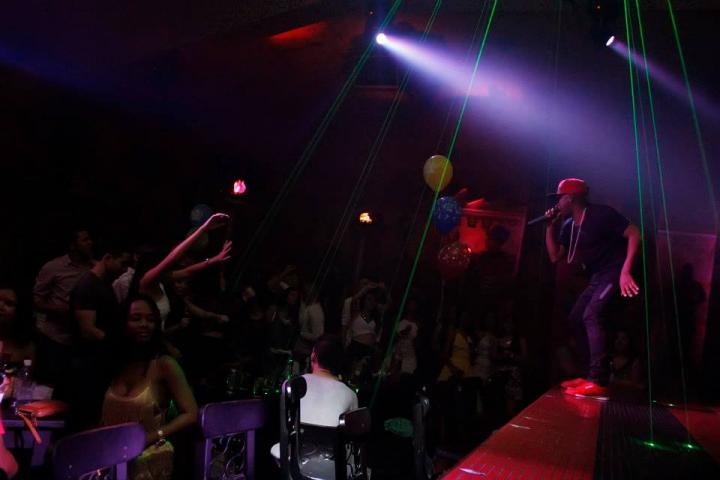 Foto 20 de FOTOS AMARNA MEDELLIN - 23 Mayo de 2015 en Discoteca Amarna Medellin, Medellín