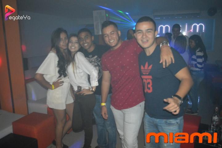 Foto 31 de Miami Bar - 3er & 4to Fds Marzo 2016 en Miami Bar Cali, Cali