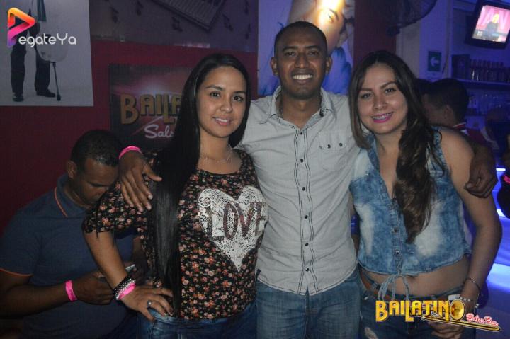 Foto 56 de Bailatino - AMOR & AMISTAD 2016 en Bailatino - Bar, Cali