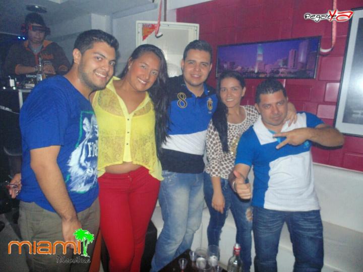 Foto 41 de Miami Bar - Amor y Amistad en Miami Bar Cali, Cali