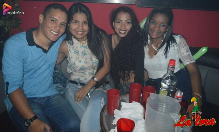 Foto 45 de La Lora - 3er Fds Julio 2017 en La Lora Bar, Cali